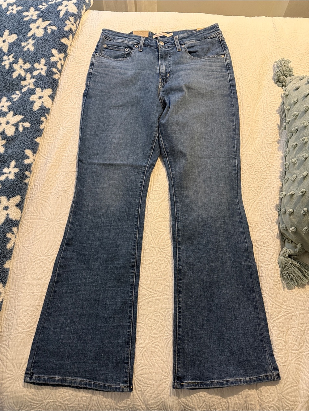 Levi's Women's Medium Blue Flare Jeans